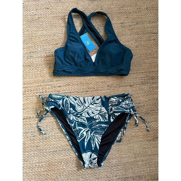 CUPSHE Women's Bikini Sets Two Piece Swimsuit Drawstring Mid Rise Bottom V Neck - Picture 3 of 4